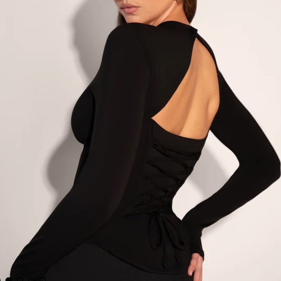 NWT Ta3 swim ‘Shapey crew neck top’ shapewear longsleeve - Picture 3 of 3